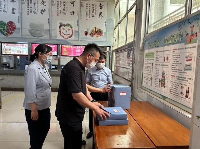 孫華同志深入一線開展督導檢查 筑牢食品安全防線 提升營養(yǎng)健康服務(wù)